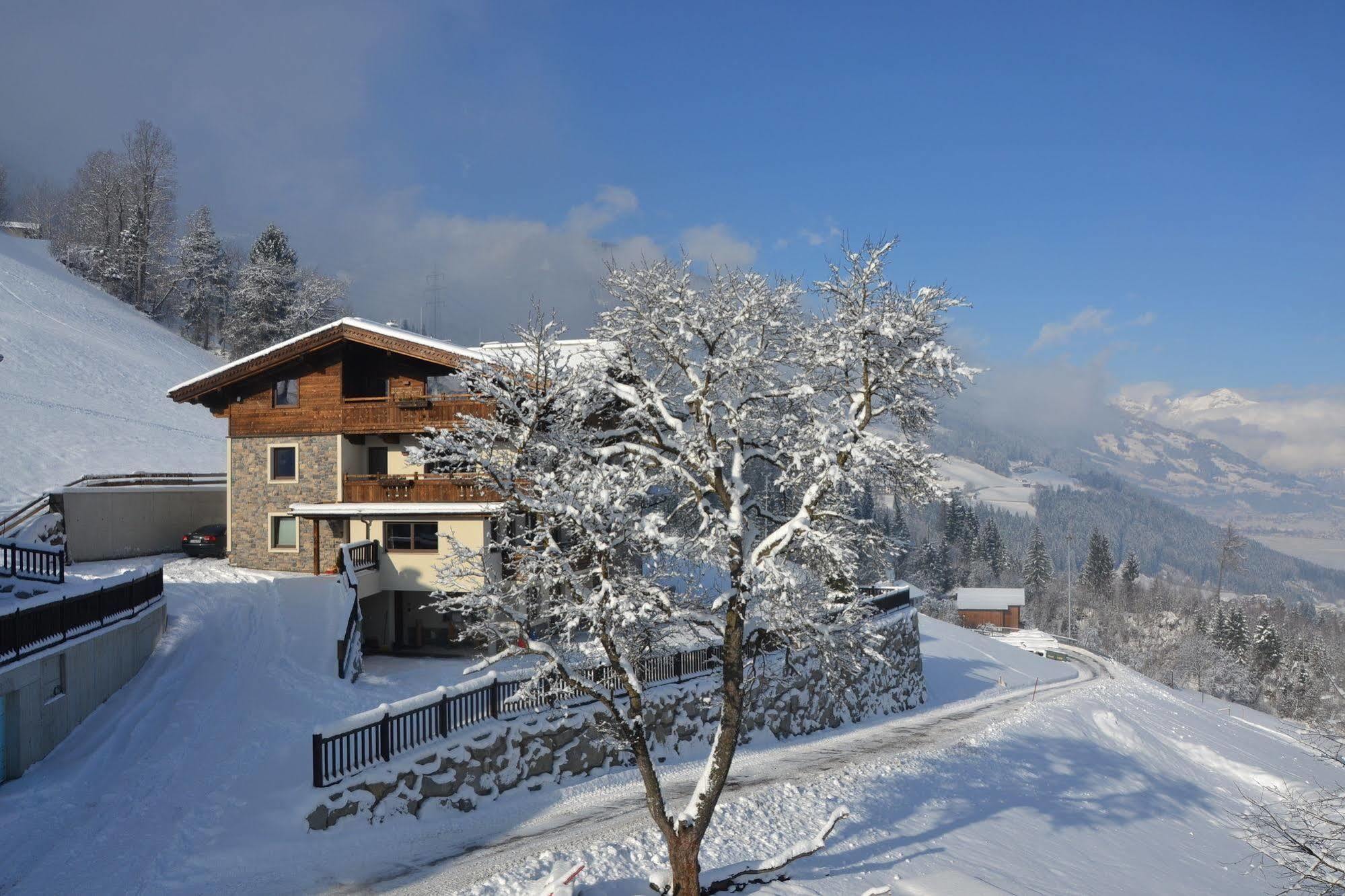 Chalets & Apartments Wachterhof Kaltenbach Exterior foto