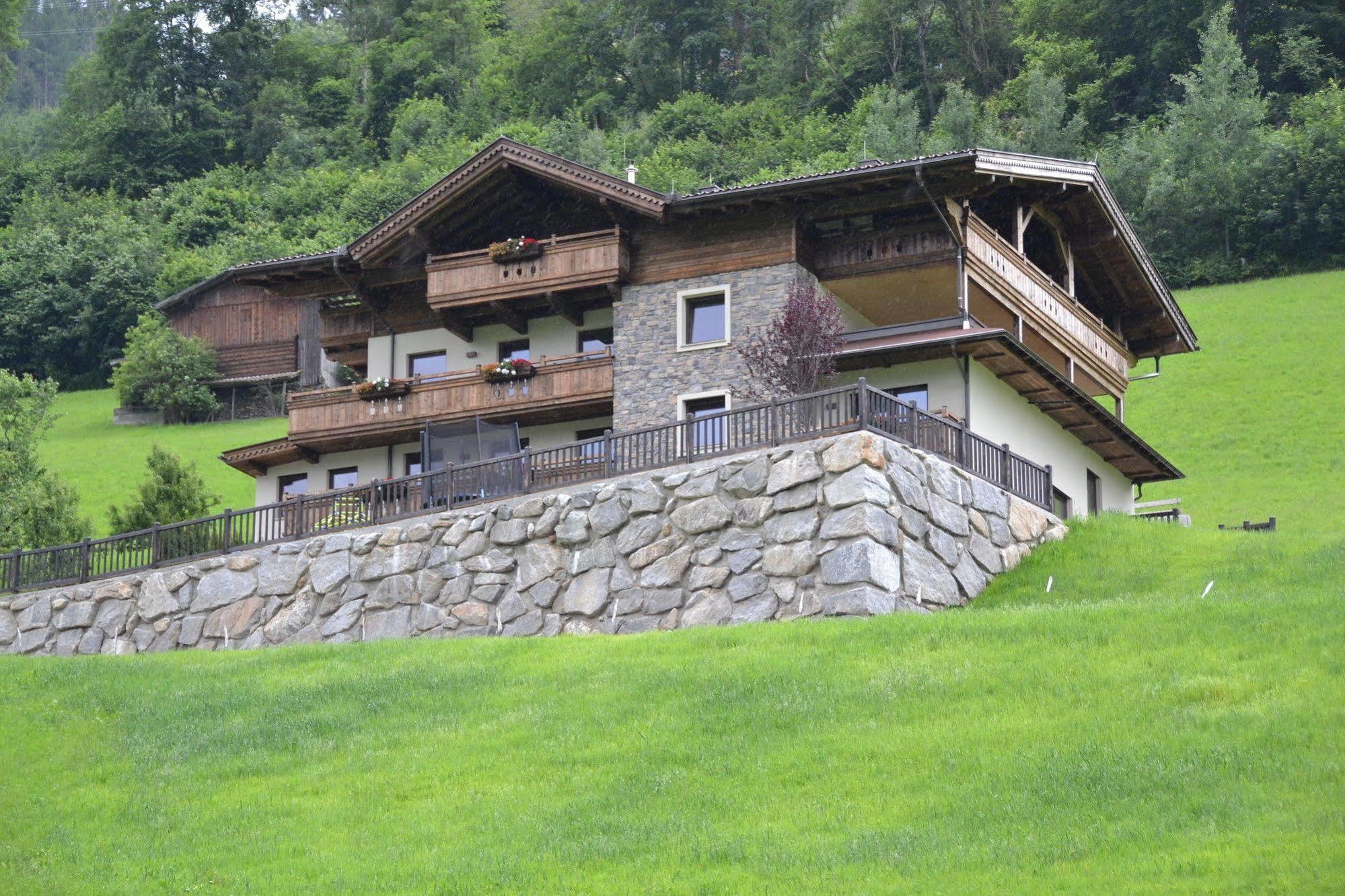 Chalets & Apartments Wachterhof Kaltenbach Exterior foto